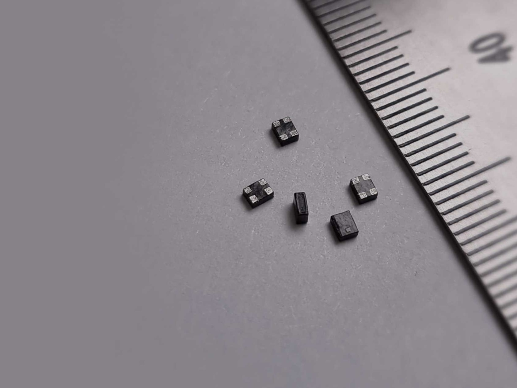 MLCC Guide: Model Reference for Samsung CL, Murata GRM, and Yageo CC Series
